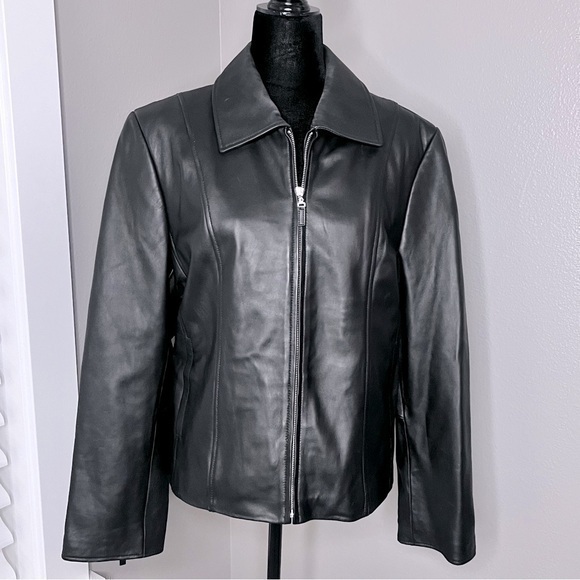 EUC Pamela McCoy women’s size large black leather jacket